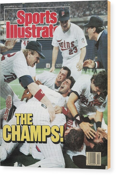 Hubert H. Humphrey Metrodome Wood Print featuring the photograph Minnesota Twins Dan Gladden, 1987 World Series Sports Illustrated Cover by Sports Illustrated