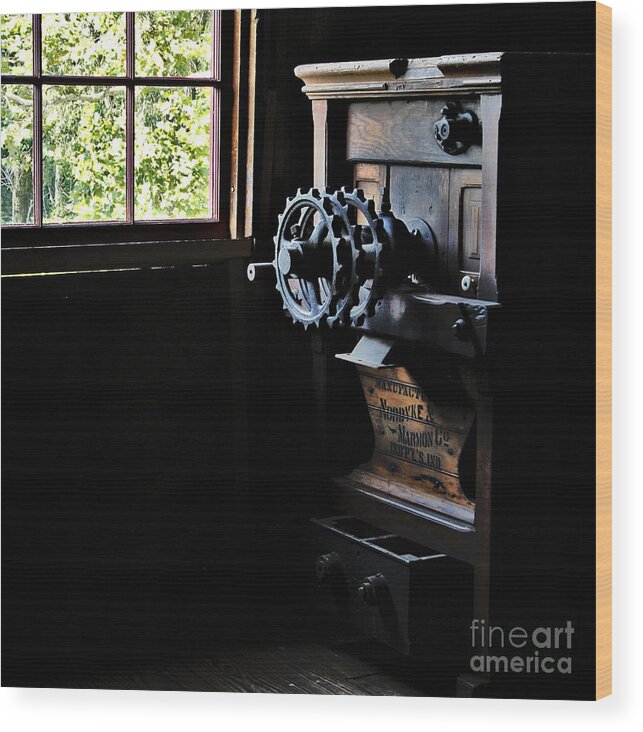 Past Wood Print featuring the photograph Nordyke Marmon Grind Me a Pound by Lee Craig