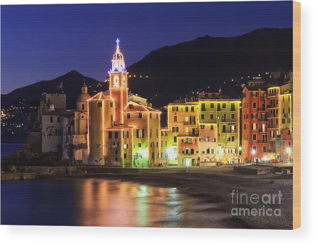 Ancient Wood Print featuring the photograph Camogli at evening #1 by Antonio Scarpi