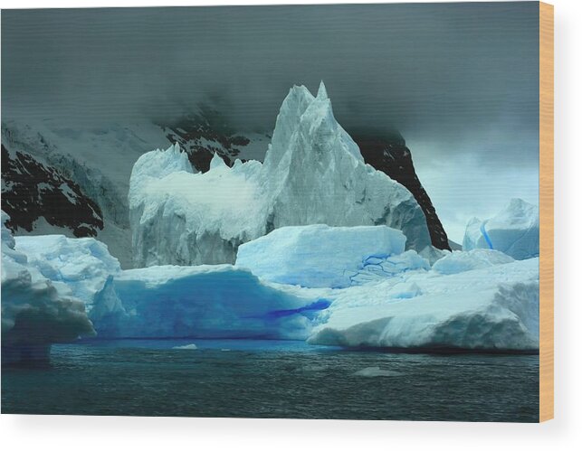 Iceberg Wood Print featuring the photograph Iceberg #2 by Amanda Stadther