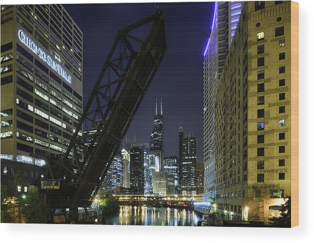 Architecture Wood Print featuring the photograph Kinzie Street railroad bridge at night #1 by Sebastian Musial