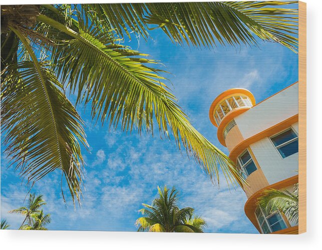 Architecture Wood Print featuring the photograph Ocean Drive by Raul Rodriguez
