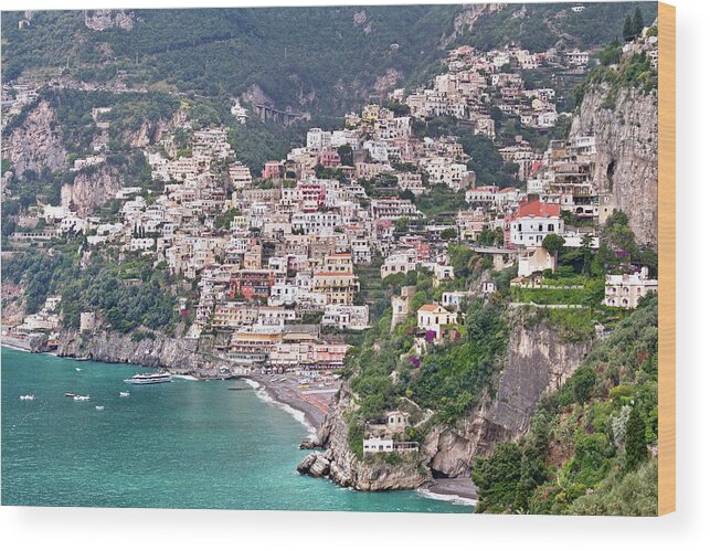 Tranquility Wood Print featuring the photograph Positano #1 by Ellen Van Bodegom