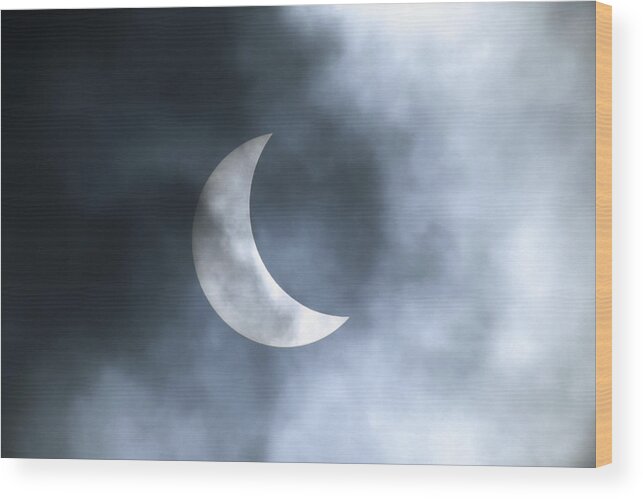 00195733 Wood Print featuring the photograph Solar Eclipse August 11 1999 #2 by Konrad Wothe