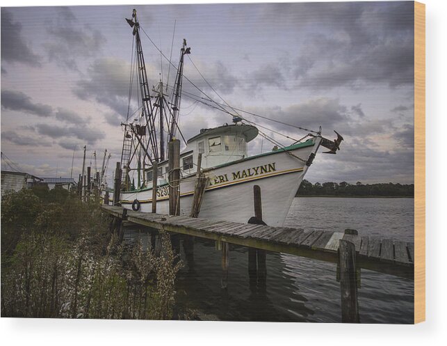 Water Wood Print featuring the photograph Teri Malynn on the Bon Secour #2 by Michael Thomas