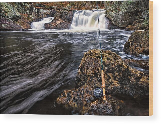 Abel Wood Print featuring the photograph 1 Weight On The Isinglass. by Jeff Sinon