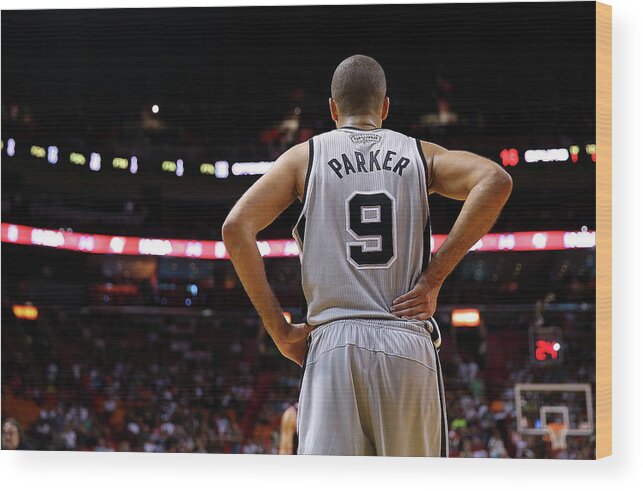Nba Pro Basketball Wood Print featuring the photograph San Antonio Spurs V Miami Heat by Mike Ehrmann