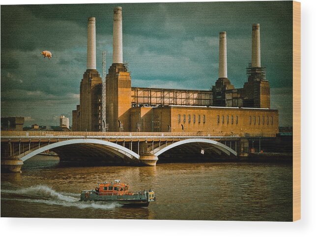 Pink Floyd Pig Wood Print featuring the photograph Pink Floyd Pig at Battersea #3 by Dawn OConnor
