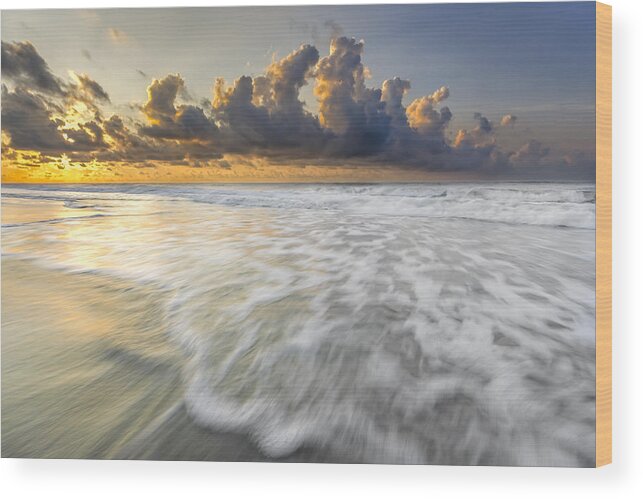 Atlantic Ocean Wood Print featuring the photograph Sunrise on Hilton Head Island by Peter Lakomy