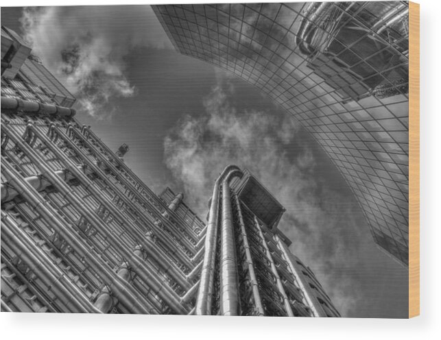 Lloyds Of London Wood Print featuring the photograph Willis Group and Lloyd's of London #7 by David Pyatt