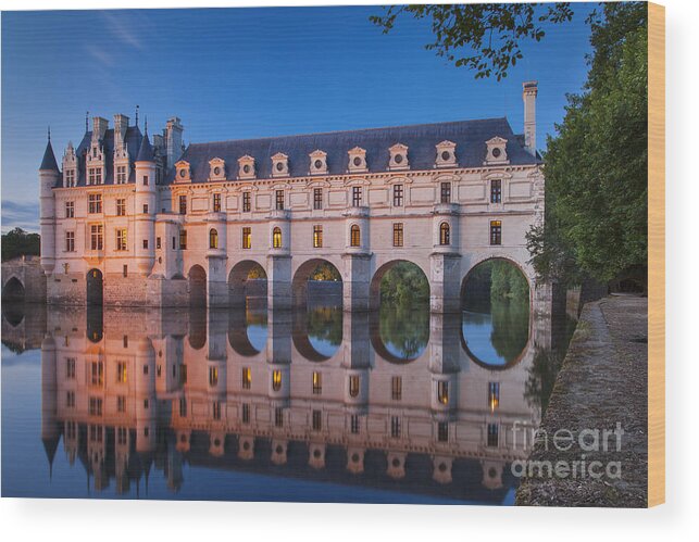 Chateau Chenonceau Wood Print featuring the photograph Chateau Chenonceau Night - Loire Valley France by Brian Jannsen