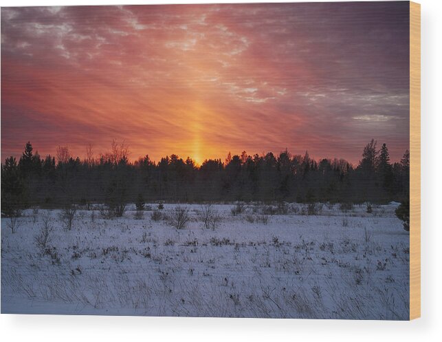 Winter Sunset Wood Print featuring the photograph Morning Glory by Dan Hefle