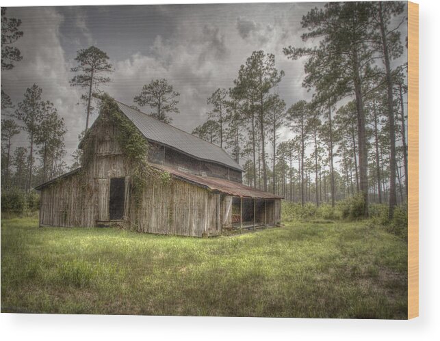 Old Barn Print Wood Print featuring the photograph Along The Road To Southport by Phil Mancuso