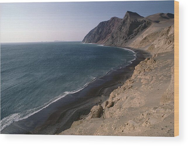 Feb0514 Wood Print featuring the photograph Atacama Desert Cliffs And The Pacific by Tui De Roy