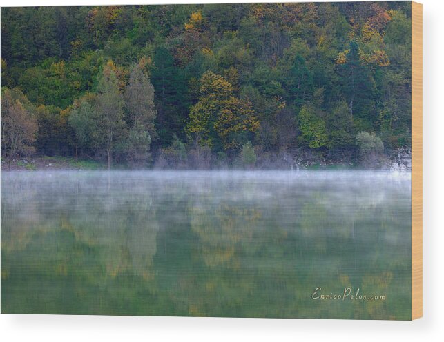 Lago Wood Print featuring the photograph AUTUNNO Alba sul lago - AUTUMN Lake dawn 9588 by Enrico Pelos