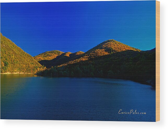 Autunno Wood Print featuring the photograph AUTUNNO Tramonto sul lago - AUTUMN Lake sunset by Enrico Pelos