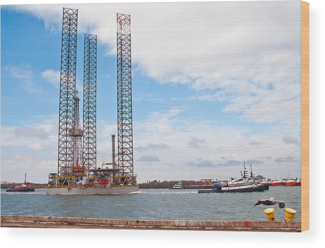 Oil Rig Wood Print featuring the photograph Back to work by John Collins