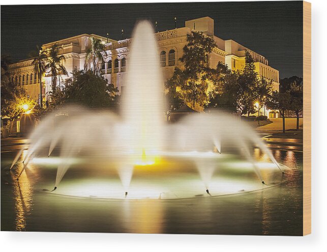 Photography Wood Print featuring the photograph Bea Evenson Fountain at Night by Lee Kirchhevel