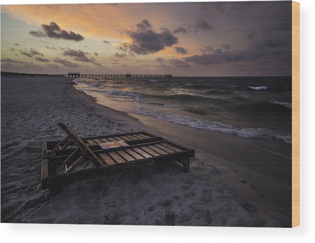 Palm Wood Print featuring the digital art Beach Chair Sunrise by Michael Thomas