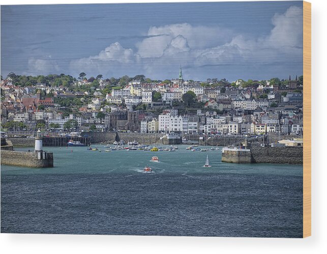 Travel Wood Print featuring the photograph Beautiful Harbor by Lucinda Walter