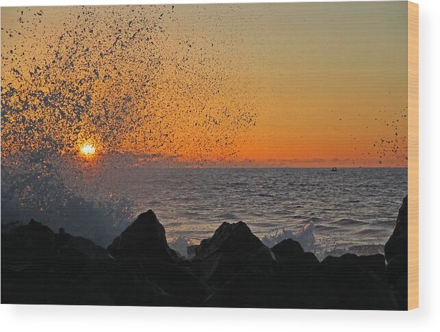 Big Island Wood Print featuring the photograph Big Island Hawaii Kona sunset by Joseph Semary