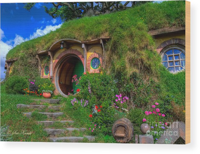 Bilbo Baggins Wood Print featuring the photograph Bilbo Baggin's House 5 by Sue Karski
