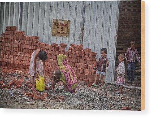 5d Mark Iii Wood Print featuring the photograph Bricks by John Hoey