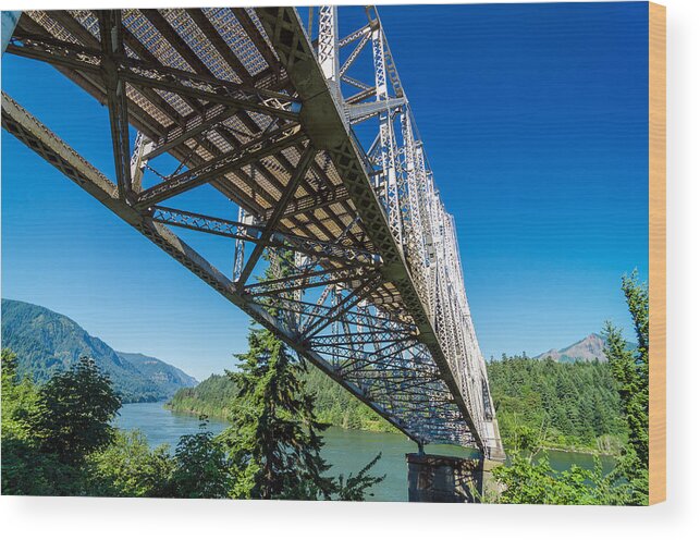 Bridge Wood Print featuring the photograph Bridge Over Columbia River by Jess Kraft