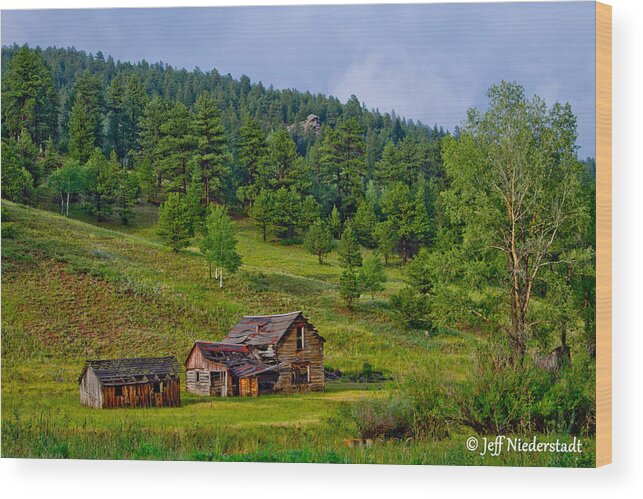Colorado Wood Print featuring the photograph Broken cabin by Jeff Niederstadt