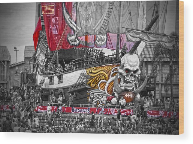 Ship Wood Print featuring the photograph Bucs Pirate Ship by Chauncy Holmes