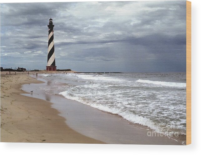 North Carolina Wood Print featuring the photograph Cape Hatteras Lighthouse by Tom Brickhouse