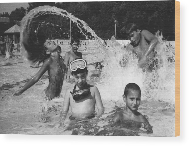 Kids Wood Print featuring the photograph Children in the pool by Dragan Kudjerski