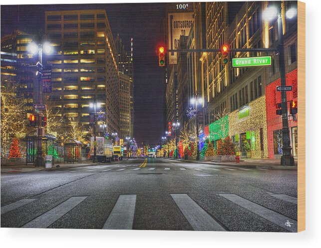 King Kong Wood Print featuring the photograph Christmas on Woodward by Nicholas Grunas