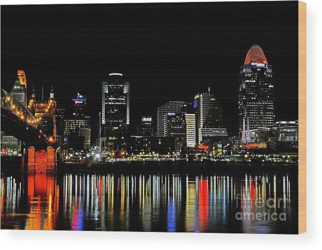 Cincinnati Wood Print featuring the photograph Cincinnati Skyline Dreams 3 by Mel Steinhauer