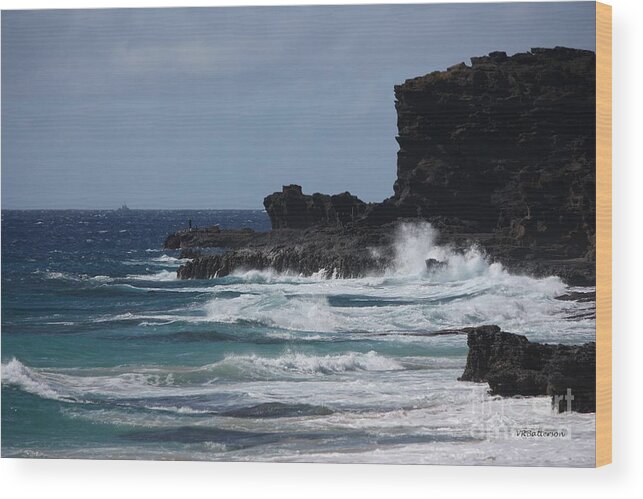 Hawaii Wood Print featuring the photograph Cliff Walk by Veronica Batterson