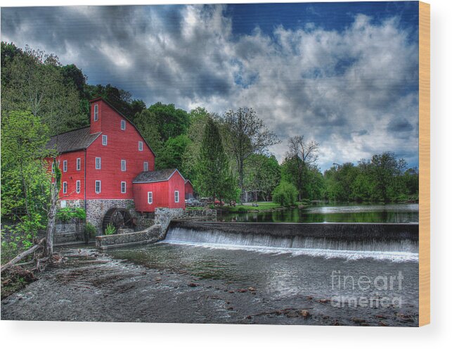 Countryside Wood Print featuring the photograph Clinton Red Mill House by Lee Dos Santos