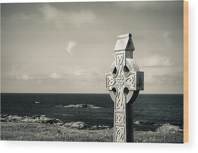 Connemara Wood Print featuring the photograph Connemara Celtic Cross by Mark Callanan