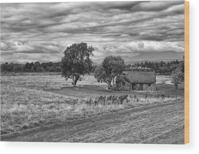 Scotland Wood Print featuring the photograph Culloden by Eunice Gibb