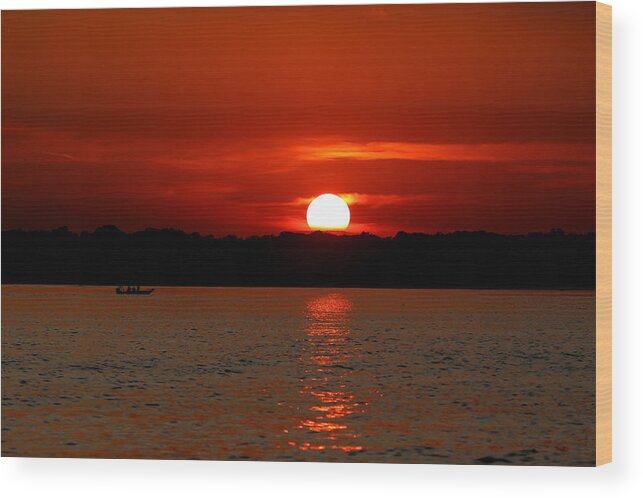 Sunset Wood Print featuring the photograph Day's End by Steve Parr