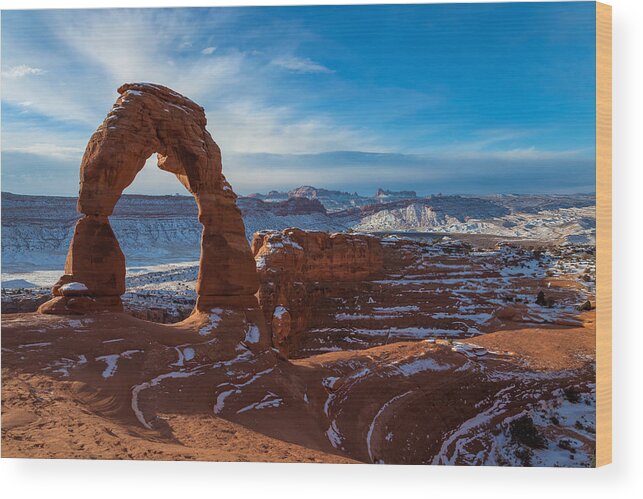 Landscape Wood Print featuring the photograph Delicate Arch by Jonathan Nguyen