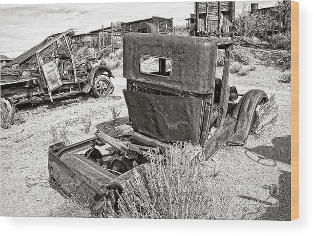 Ghosttown Truck Wood Print featuring the photograph Desert Idle in Black and White by Lee Craig