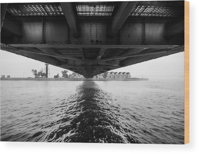 Architecture Wood Print featuring the photograph Duluth Lift Bridge by Tom Gort