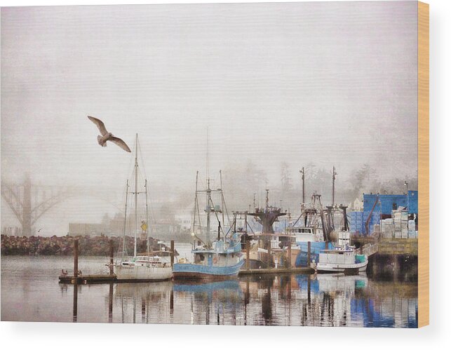 Pacific Wood Print featuring the photograph Early Morning Newport Oregon by Carol Leigh