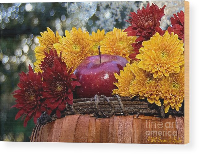 Photograph Wood Print featuring the photograph Fall Days by Susan Smith