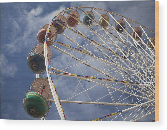 Blackpool Wood Print featuring the photograph Festive Ferris Wheel by Laura Tucker