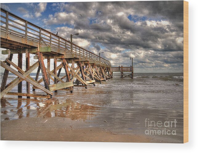 North Texas Wood Print featuring the photograph Fishing Pier by Savannah Gibbs