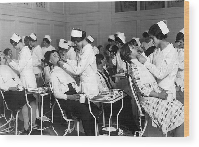 1920s Wood Print featuring the photograph Free Dental Help For Children by Underwood Archives