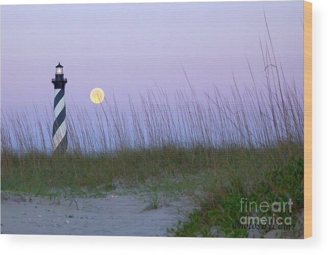 Digital Photography Wood Print featuring the photograph Full Moon at Hatteras by Laurinda Bowling