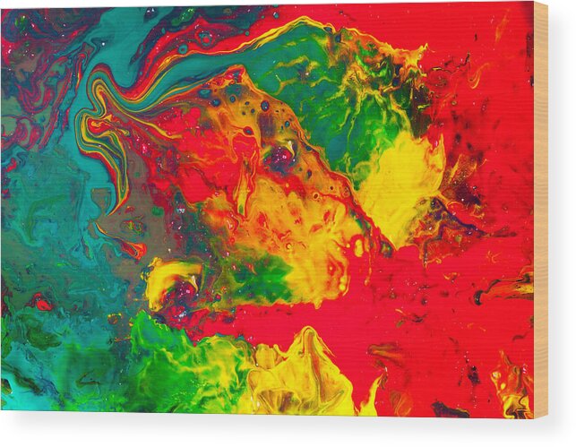 Gecko Wood Print featuring the painting Gecko - Colorful Abstract Painting by Modern Abstract