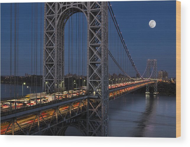 George Washington Bridge Wood Print featuring the photograph George Washington Bridge Moon Rise by Susan Candelario